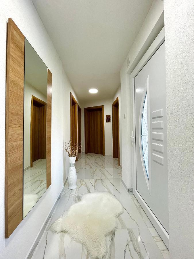 Crystal Racic Bihać Exterior foto
